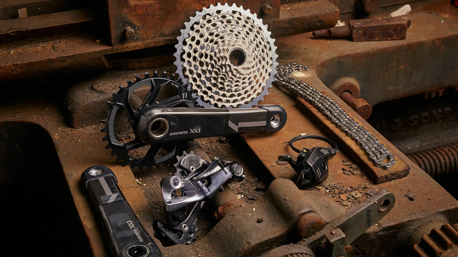 Vitus Verkäufe 3 Vitus Verkäufe -Vitus Verkäufe cranks gears brakes pedals intro