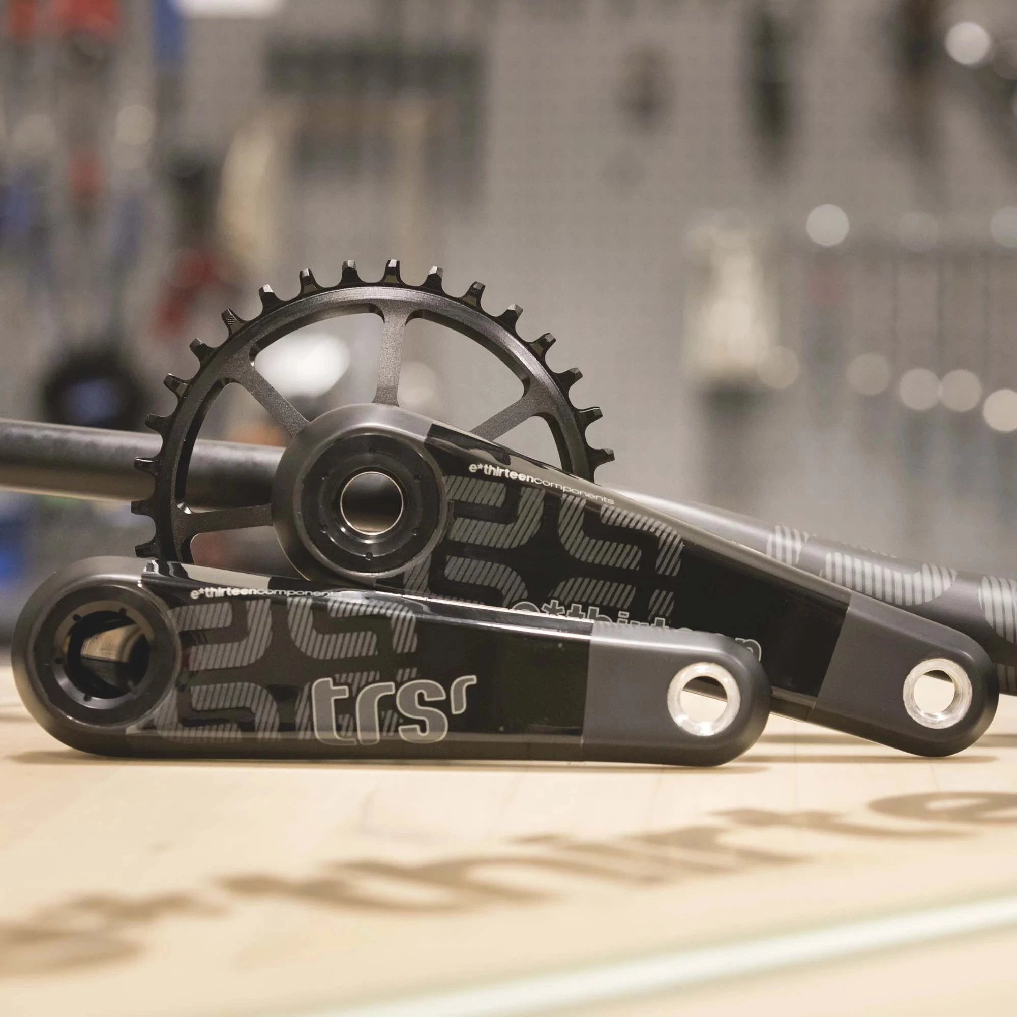 E-thirteen E.thirteen TRS Race Carbon Gen4 Crankset 6 E-thirteen E.thirteen TRS Race Carbon Gen4 Crankset – Bild 4